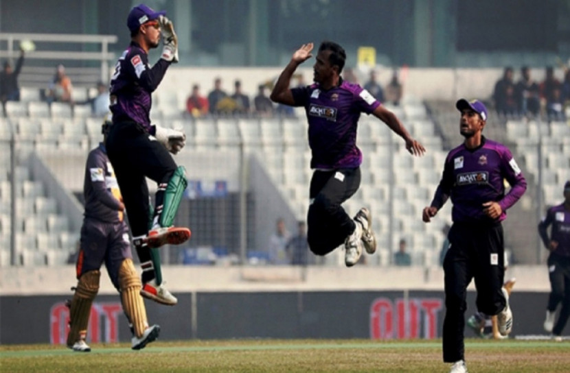 ঢাকাকে বিদায় করে কোয়ালিফায়ারে চট্টগ্রাম 