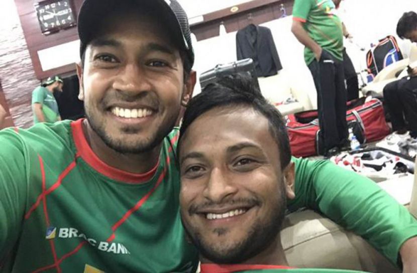 সাকিবের মুক্তি নিয়ে মুশফিকের আবেগঘন স্ট্যাটাস