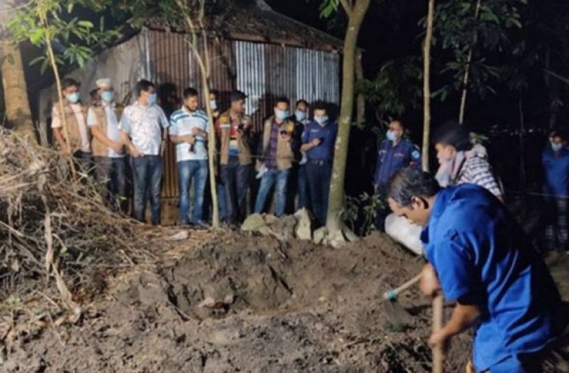 স্বামী-স্ত্রী ও সন্তানের লাশ মাটিচাপা : ছোট ভাইয়ের স্বীকারোক্তি