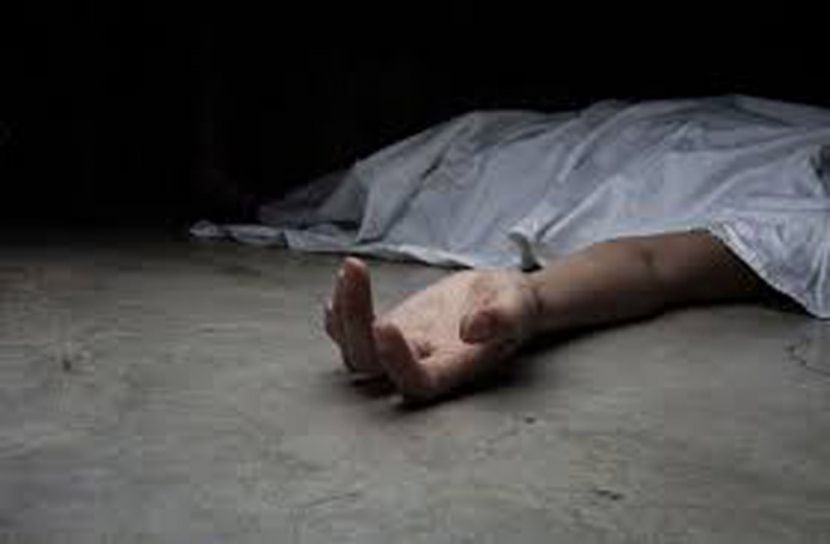 হোটেল থেকে তরুণীর ঝুলন্ত মরদেহ উদ্ধার
