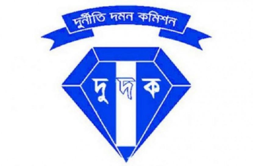 পিকে হালদারের বান্ধবী জিজ্ঞাসাবাদের জন্য দুদকে