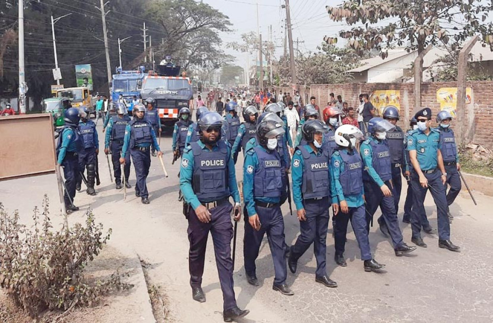 ববি শিক্ষার্থীদের আন্দোলন, বিপুল পুলিশ মোতায়েন 