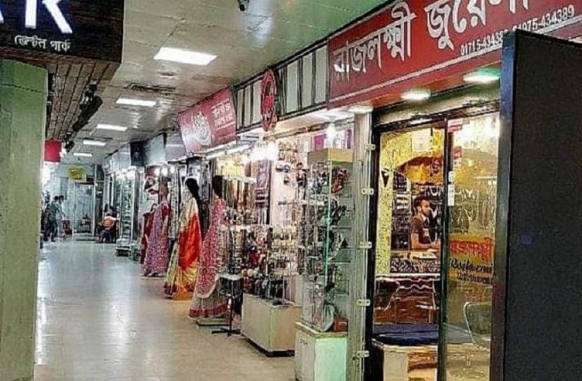 রাজধানীতে স্বর্ণের দোকানে চুরির ঘটনায় ৫ জন শনাক্ত