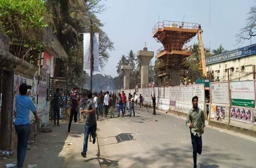 প্রেসক্লাবের সামনে ছাত্রদল-পুলিশ সংঘর্ষ  