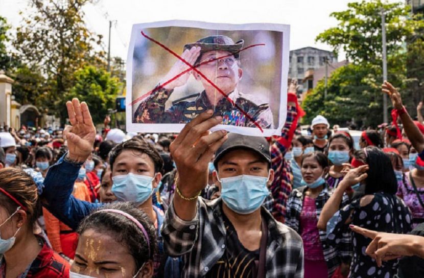 আন্তর্জাতিক নিষেধাজ্ঞার কবলে মিয়ানমার