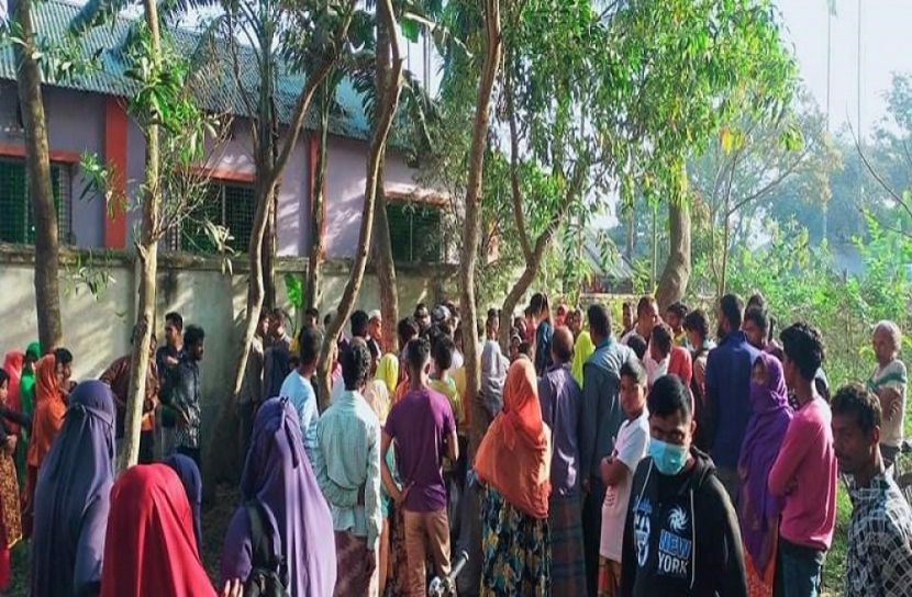 জামালপুরে অজ্ঞাত কিশোরীর ঝুলন্ত লাশ উদ্ধার