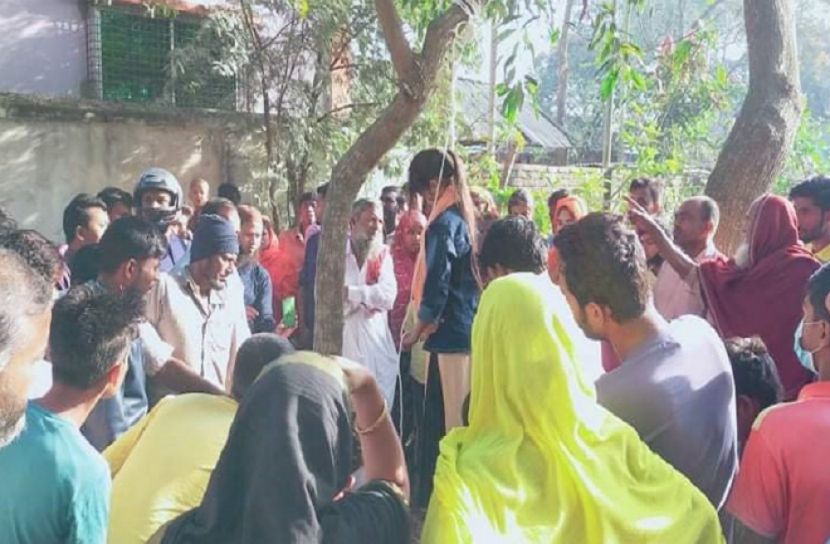 প্রেমিকের জন্য ঘর ছেড়েছিল মেয়েটি