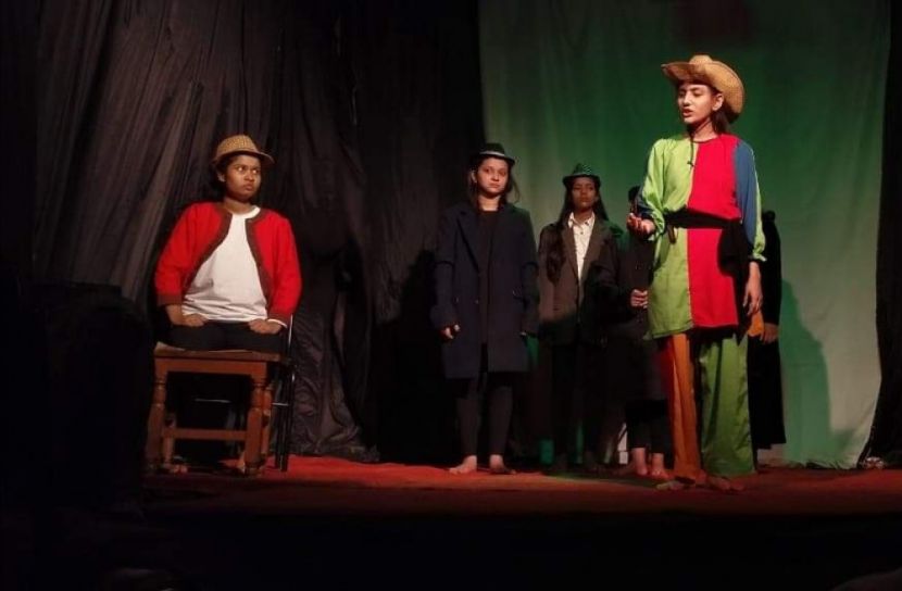 শিশুদের বইমুখী করতে নাটক ‘বইপোকার পাঠাগার’