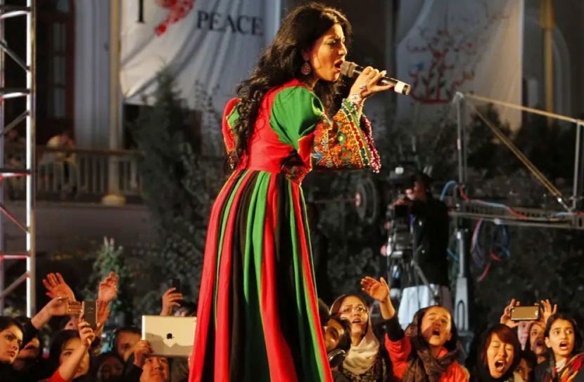 মেয়েদের গান গাওয়া নিষিদ্ধ করলো আফগানিস্তান