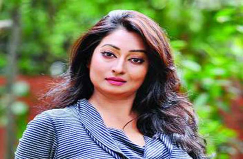 রোমানাকে রিমান্ডে চায় পুলিশ