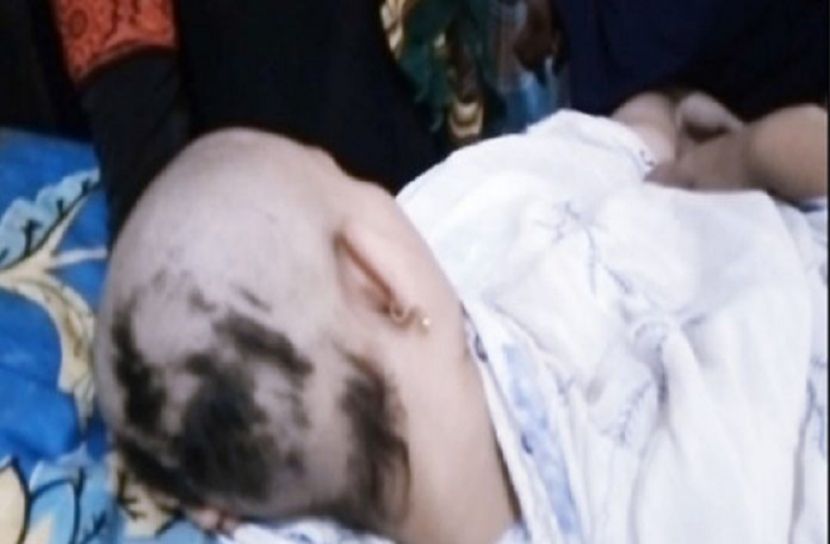 স্ত্রীকে ন্যাড়া করে নির্যাতন করলো স্বামী