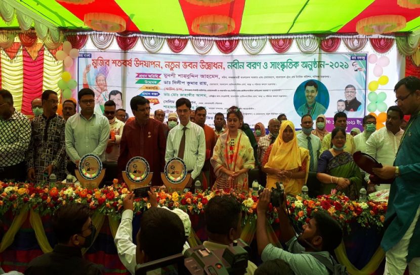 হোমিওপ্যাথিক কলেজে মুজিব শতবর্ষ উদযাপন
