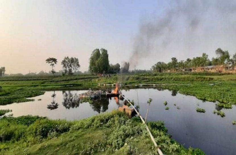 জামালপুরে অবৈধ ড্রেজার ধ্বংস