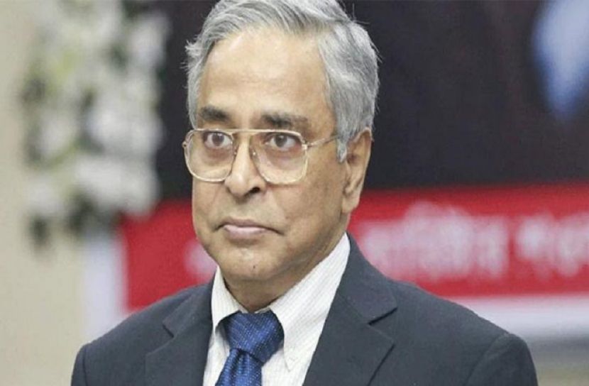 বঙ্গবন্ধুর প্রতিকৃতিতে প্রধান বিচারপতির শ্রদ্ধা