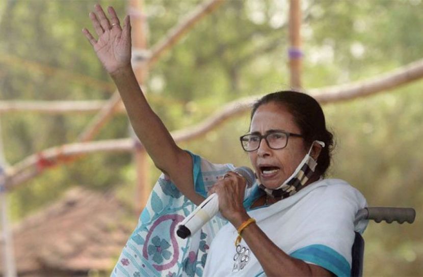 আমি ‌‌‘গাদ্দারদের’ চিনতে পারিনি: মমতা