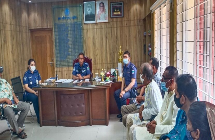 নড়াইলে কোভিড মোকাবেলা পুলিশ সুপারের মতবিনিময়