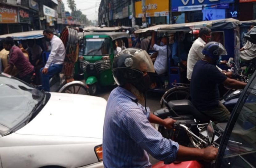 বরিশালে প্রভাবহীন হরতাল: যান চলাচল স্বাভাবিক