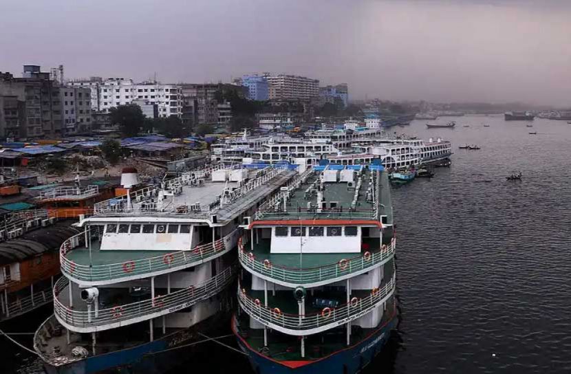 নৌযানের ভাড়া বাড়ল ৬০ শতাংশ