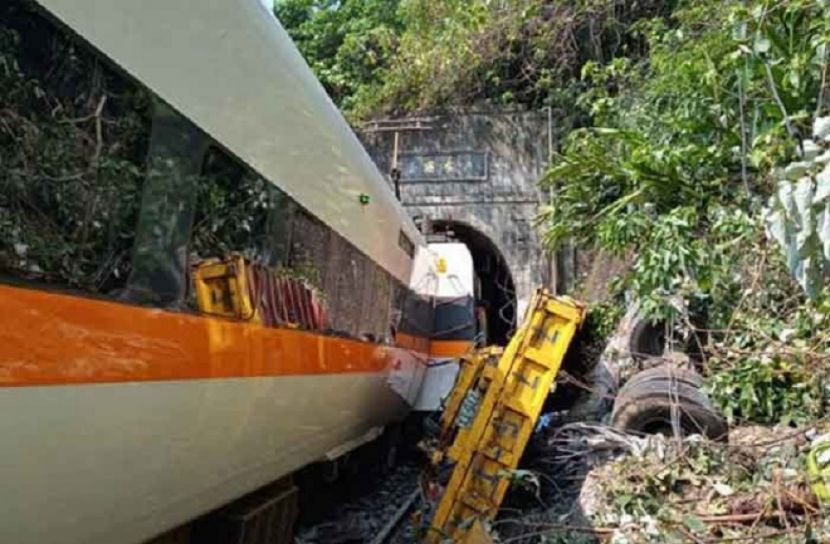 তাইওয়ানে টানেলে ট্রেন দুর্ঘটনায় ৩৬ জনের মৃত্যু