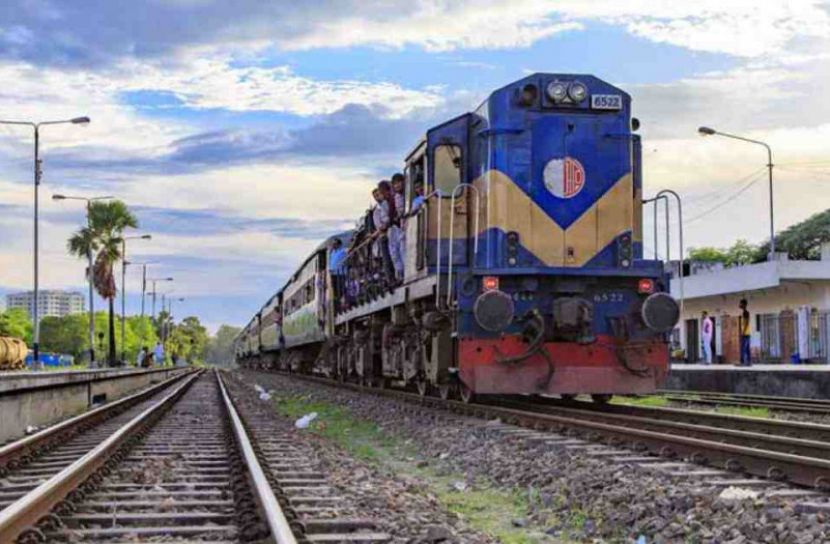 ৫ এপ্রিল থেকে বন্ধ থাকবে যাত্রীবাহী ট্রেন