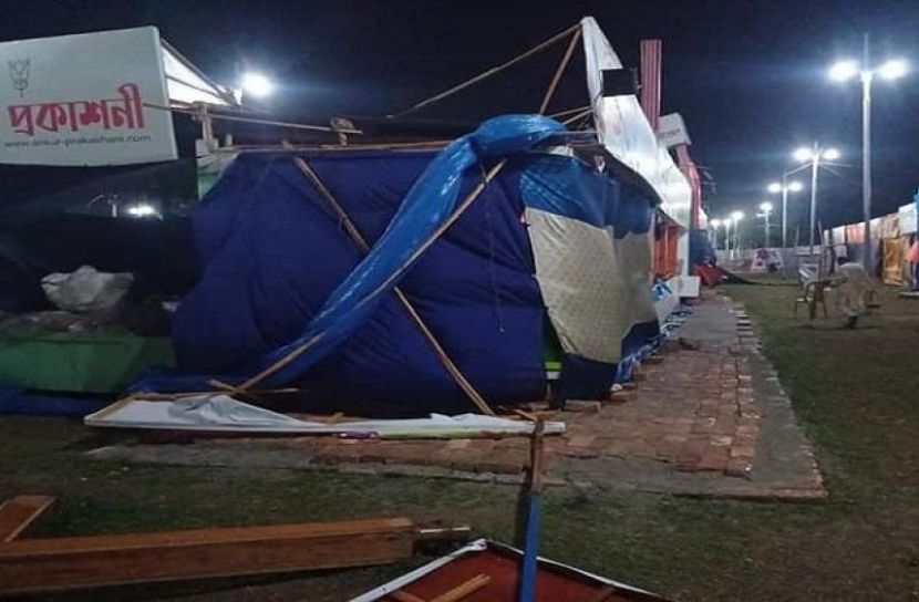 কালবৈশাখী ঝড়ে লণ্ডভণ্ড বইমেলা