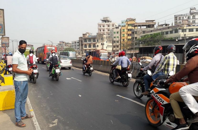 এখনও নির্ভরশীল মোটরসাইকেল-অটোরিকশায়