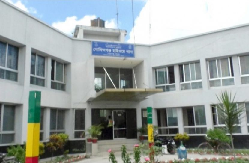 গাইবান্ধায় কাভার্ডভ্যান চাপায় নিহতের সংখ্যা বেড়ে ৫