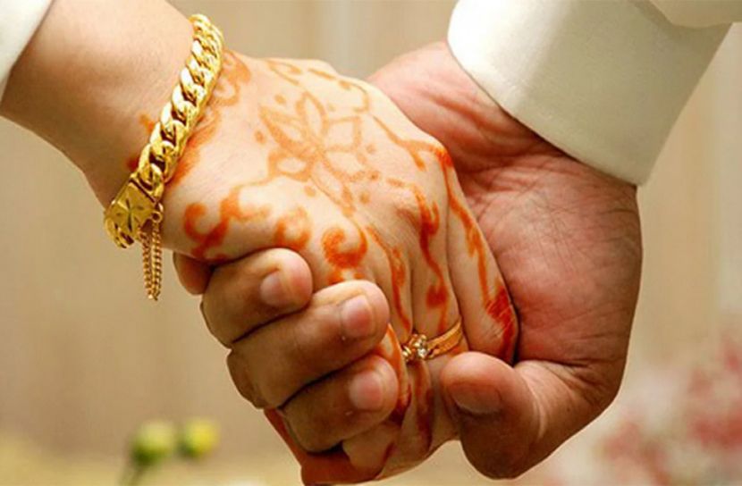 বেতনসহ ছুটি পেতে ৪ বার বিয়ে, ৩ বার ডিভোর্স!