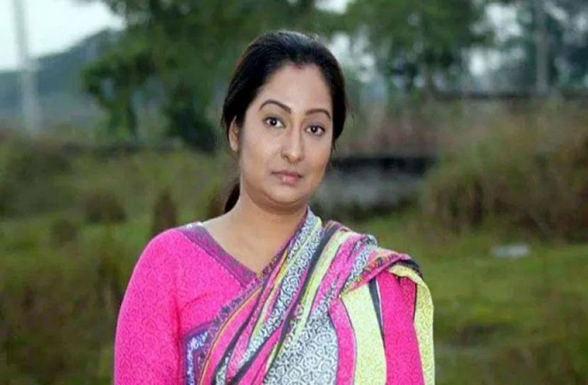 প্রতারণার মামলায় রিমান্ডে মডেল স্বর্ণা