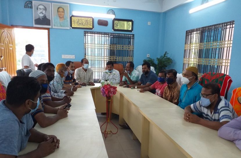 স্বাস্থ্যবিধি মেনে গণপরিবহণ চালুর দাবি