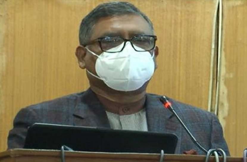 করোনার তৃতীয় ঢেউ নিয়ে সতর্ক করলেন স্বাস্থ্যমন্ত্রী