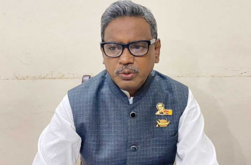 পরবর্তী প্রজন্মের জন্য নির্বাচন থেকে সরে যেতে চাই