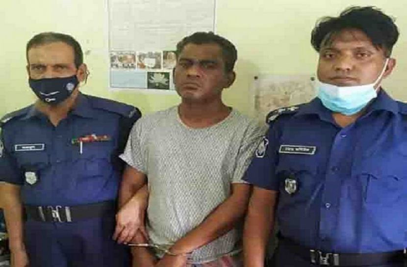 ফেনীতে ৩ পুলিশের উপর হামলা  