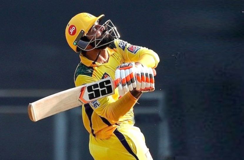 ওভারে ৫ ছক্কা হাকালেন জাদেজা!