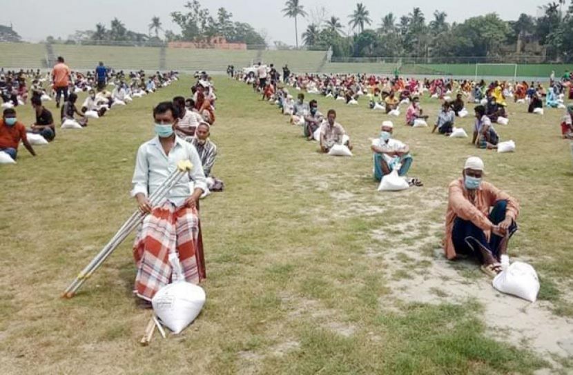 জামালপুরে ১ হাজার পরিবারের মাঝে ত্রাণ বিতরণ