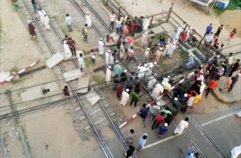 ব্রাহ্মণবাড়িয়ায় তাণ্ডব: ইমামসহ গ্রেফতার আরও ১০