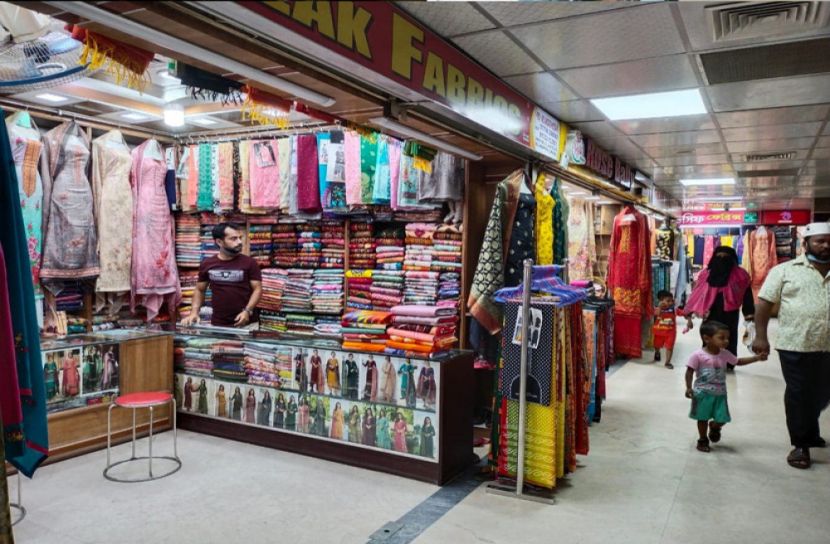 ঈদ বাজার নিয়ে ব্যবসায়ীদের হতাশা