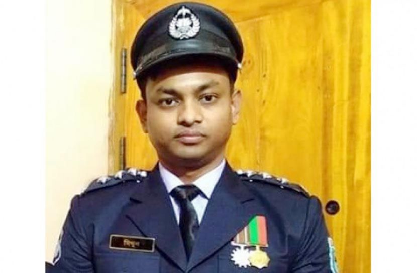 তিন বছরে ৬ বার শ্রেষ্ঠ এএসপি মিথুন সরকার