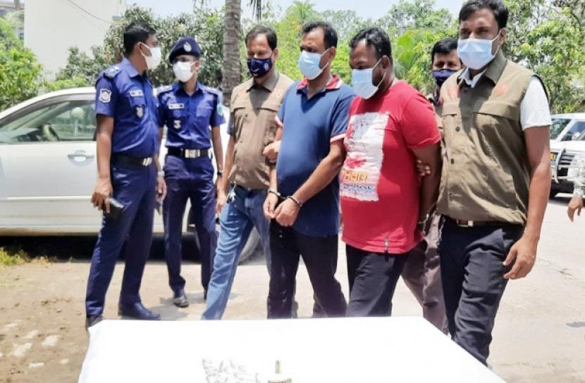 পাবনায় অস্ত্রসহ ২ যুবলীগ নেতা গ্রেফতার