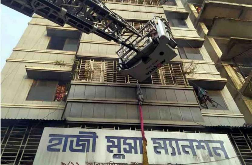 আরমানিটোলায় অগ্নিকাণ্ড: রিমান্ড শেষে দুইজন কারাগারে