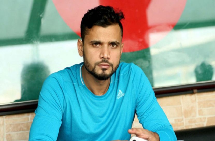 এলাকার উন্নয়নে ২ কোটি টাকা বরাদ্দ মাশরাফির 