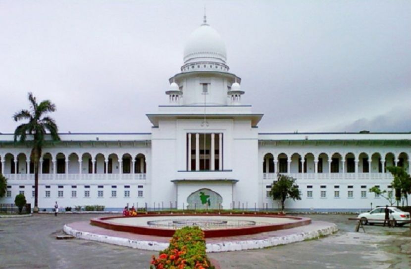 লকডাউন চ্যালেঞ্জ করা আইনজীবীকে জরিমানা
