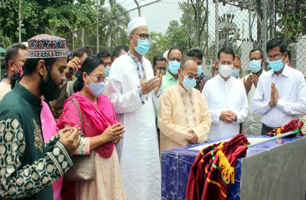 'সরকার মানুষের জীবনমান উন্নয়নে কাজ করে যাচ্ছে'
