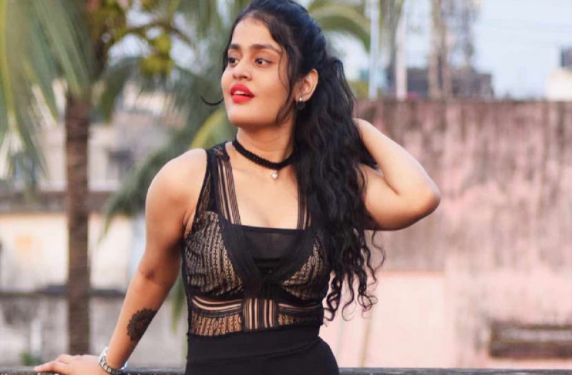 ‘হট’ ঝিলিক না তিথি