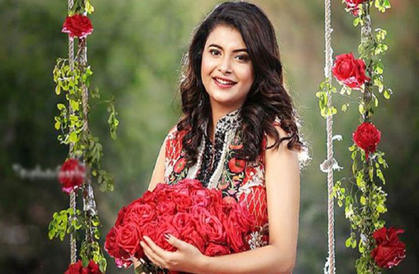 নাম লেখালেন শবনম ফারিয়াও