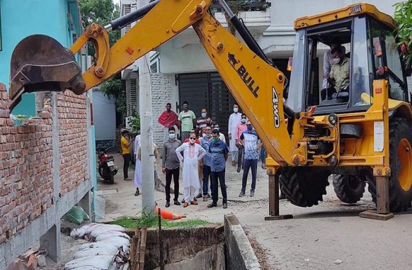 সাভারে শতবর্ষী খাল উদ্ধার