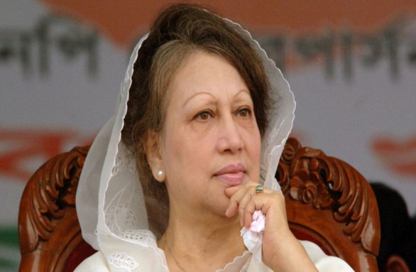 খালেদা জিয়া এখনও অক্সিজেন নিচ্ছেন 