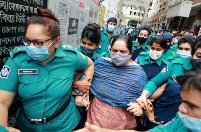 ডিবিতে রোজিনা ইসলামের মামলা 