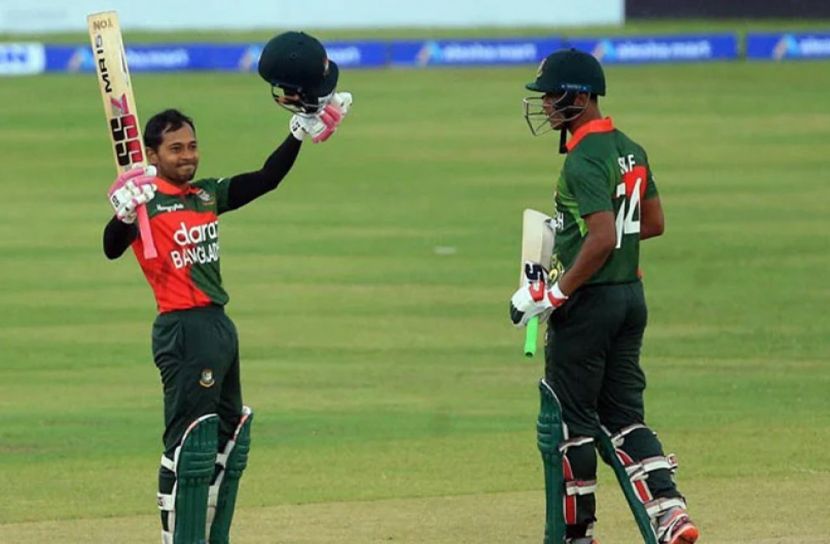 মুশফিকুরের সেঞ্চুরিতে বাংলাদেশের সংগ্রহ ২৪৬