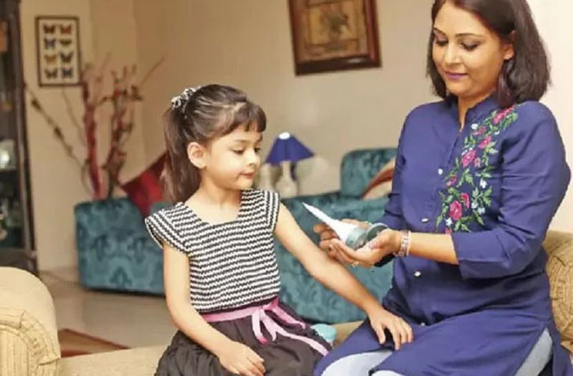 করোনা: থাকুন শিশুর সঙ্গে
